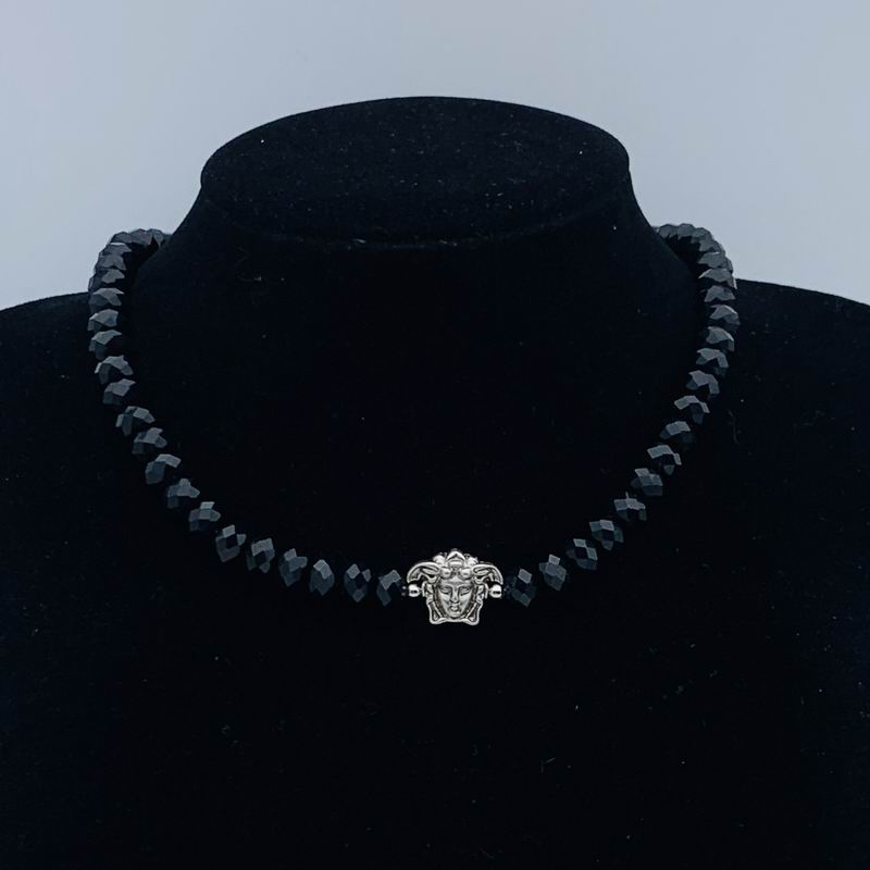 Versace necklace 06lyx34